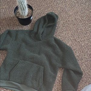 American Eagle Sherpa Hoodie only worn once!:)